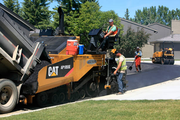 Best Driveway Paving Contractor  in Charenton, LA
